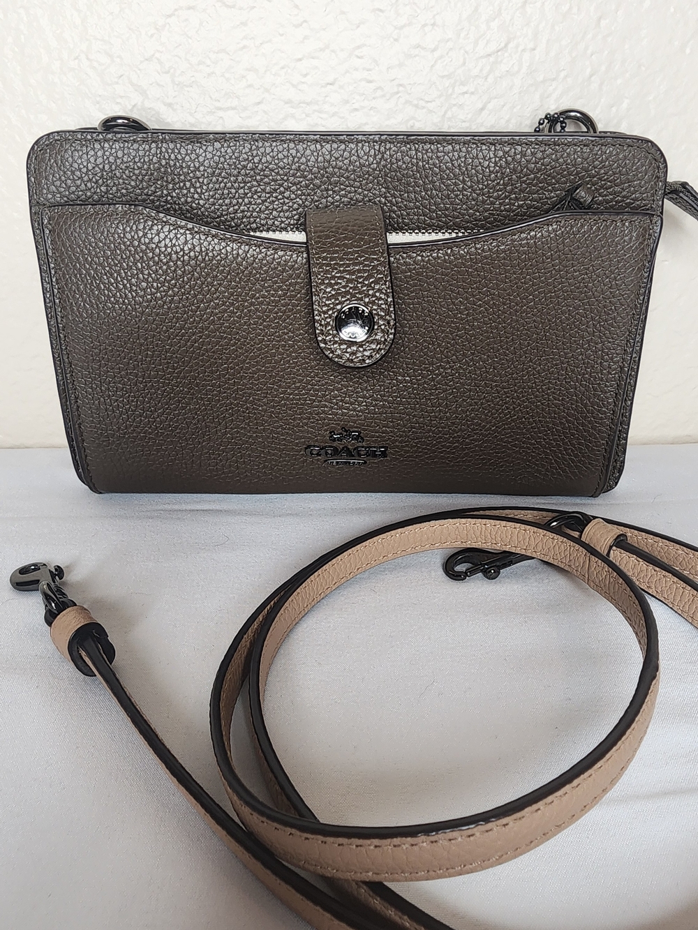 Coach Noa Pop-Up Messenger Crossbody Bag Pebble Leather Olive Cream 13685